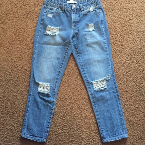 Life in Progress distressed Jeans Size 24 - Picture 3 of 6